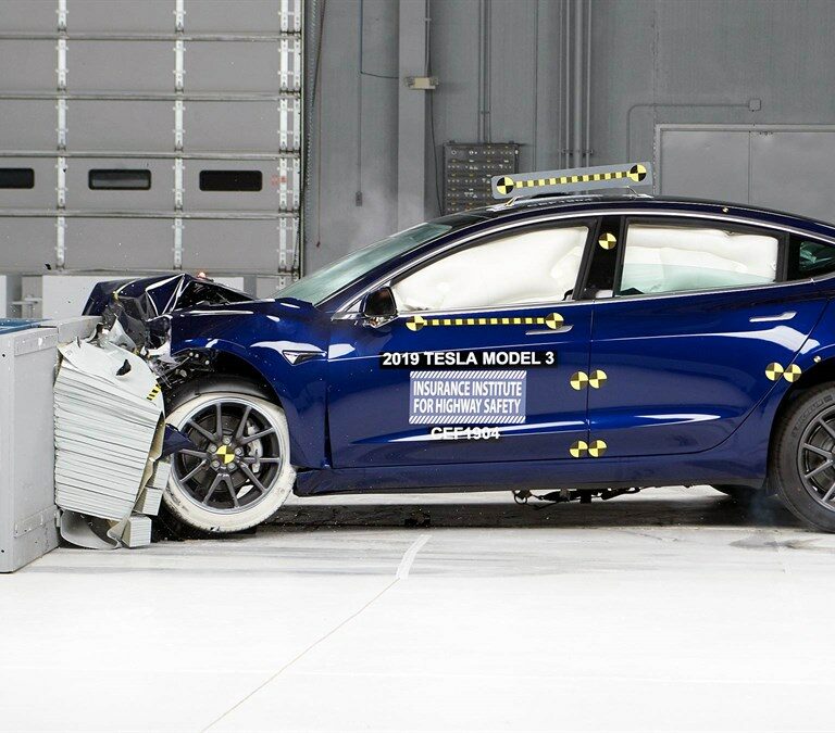How do electric cars behave in a crash?