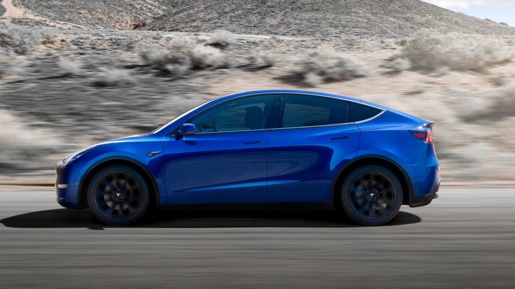 Tesla Model Y Performance Vs 750 Horsepower Bmw X6