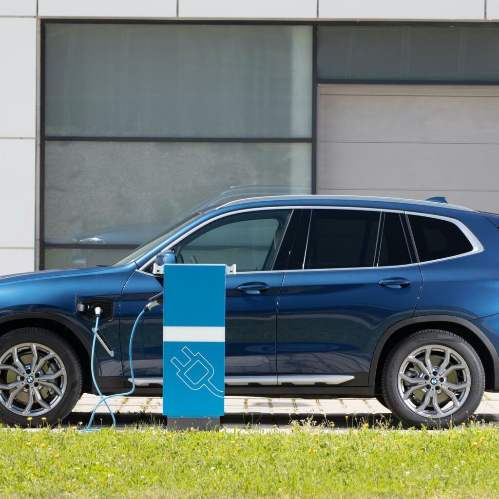 Bmw X3 Xdrive30e Epa Rated Range Specs And Price