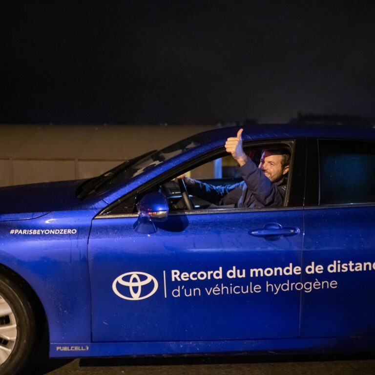 Toyota Mirai breaks record for longest distance covered with hydrogen car