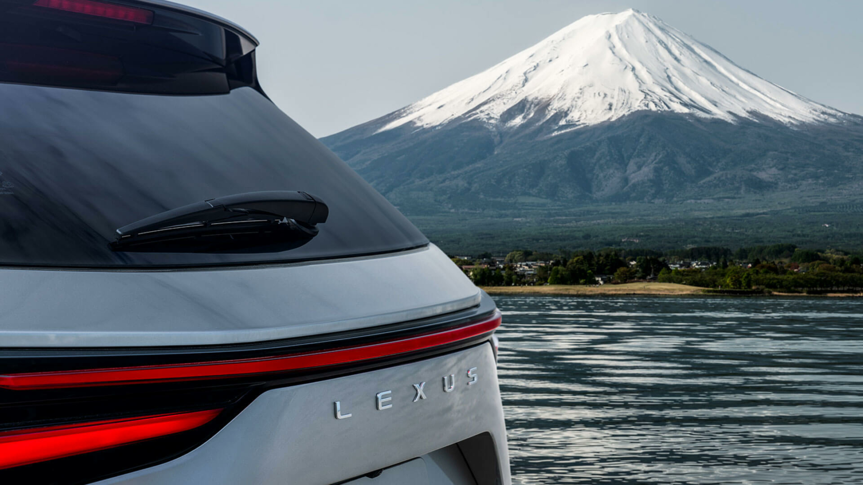 2022 Lexus NX teaser