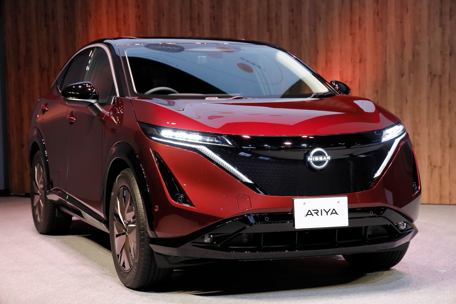 Nissan Ariya launch delayed to winter 2021, but preordering begins today