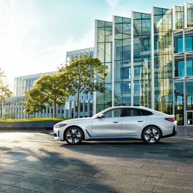 BMW i4 eDrive35 Launches in the UK