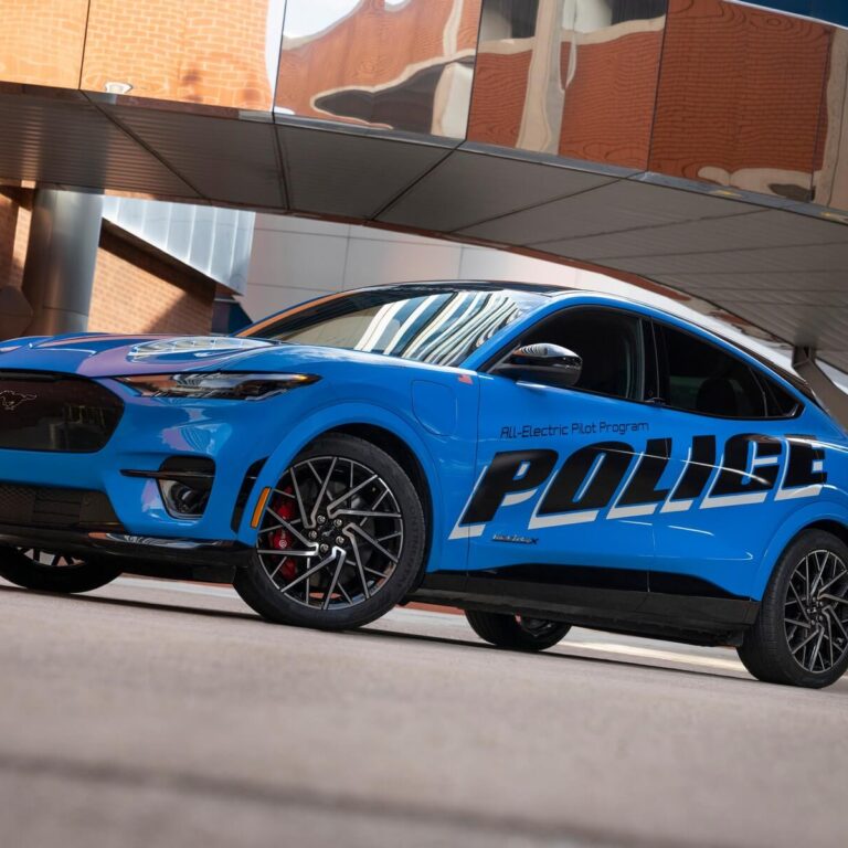 Ford Mustang Mach-E passes Michigan Police test, a first for an EV