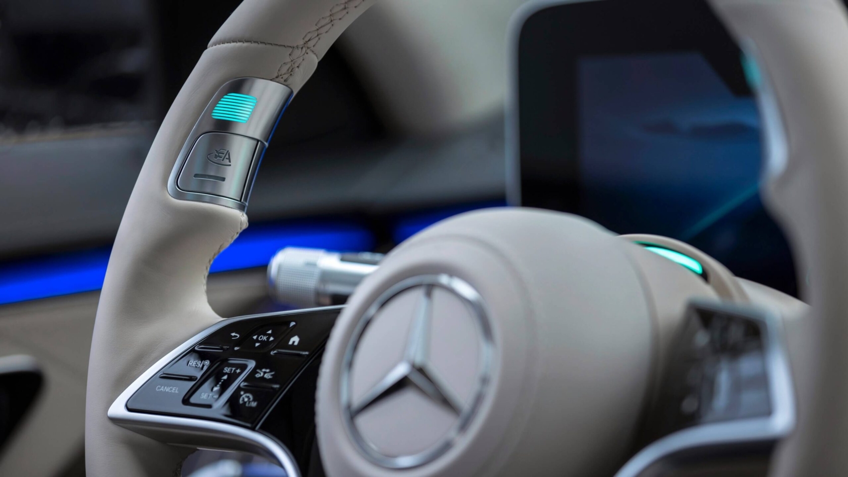 Mercedes level 3 autonomous driving system