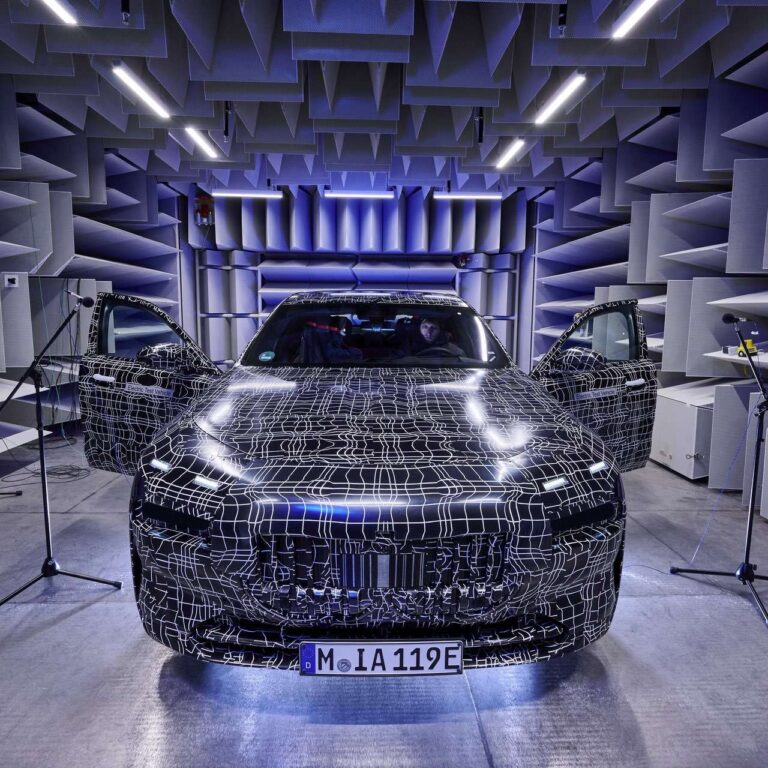 BMW i7 Undergoes Acoustic Testing