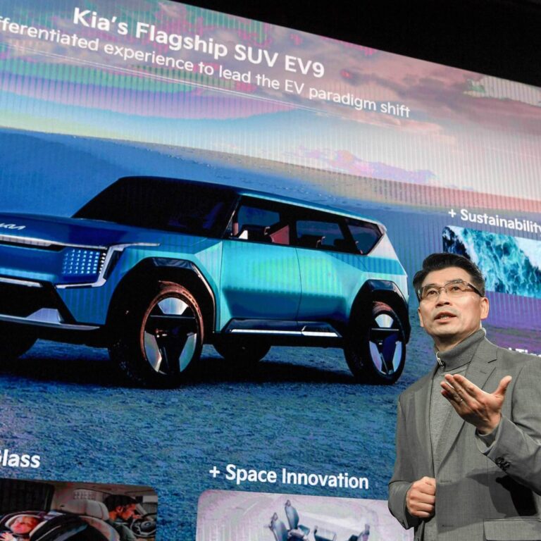 Kia Will Have 14 EVs On Sale In 2027, EV9 Large SUV Coming In 2023